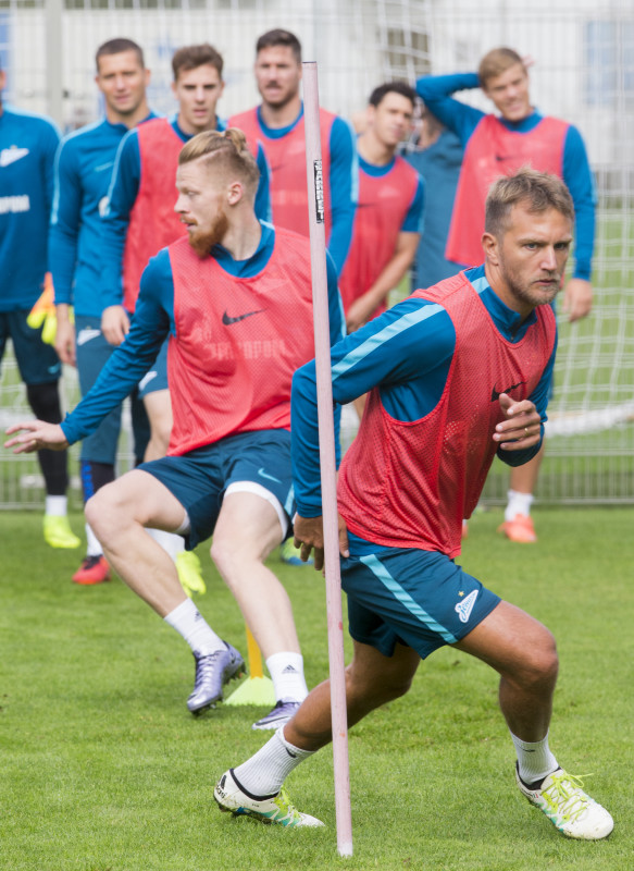 Открытая тренировка «Зенита» перед матчем с «Арсеналом»