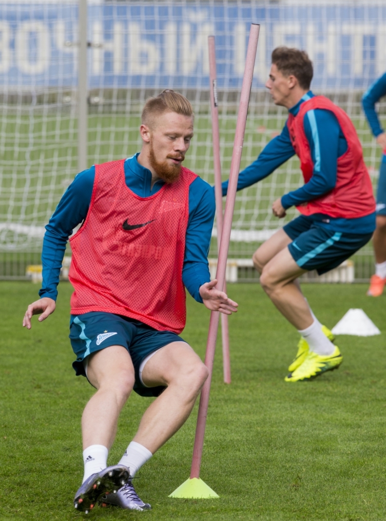 Открытая тренировка «Зенита» перед матчем с «Арсеналом»