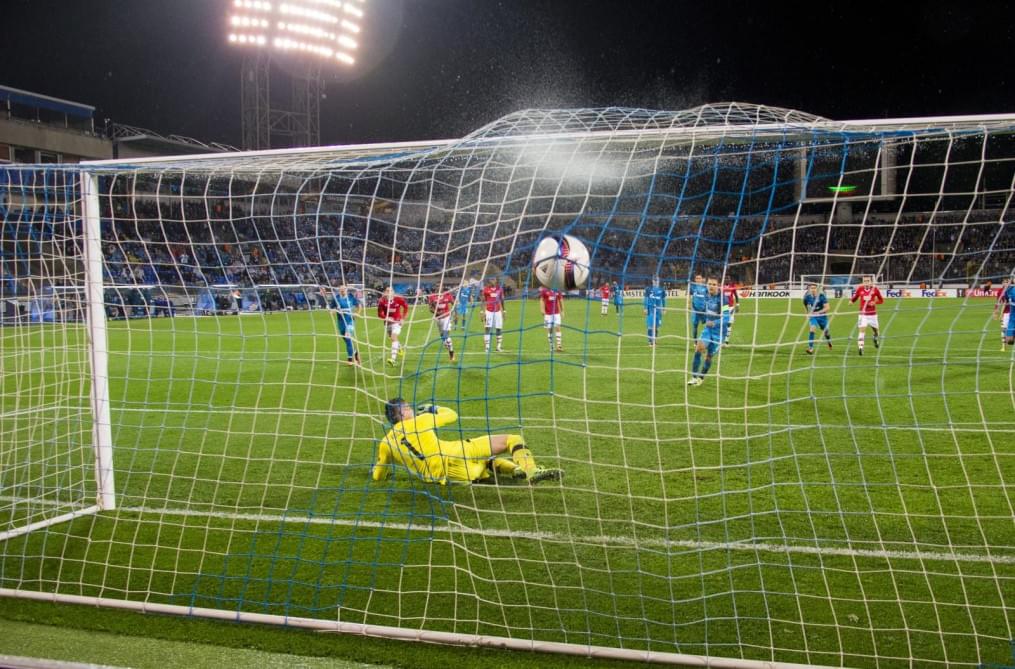 Лига Европы УЕФА, 2-й, тур, «Зенит» — АЗ (Алкмаар)