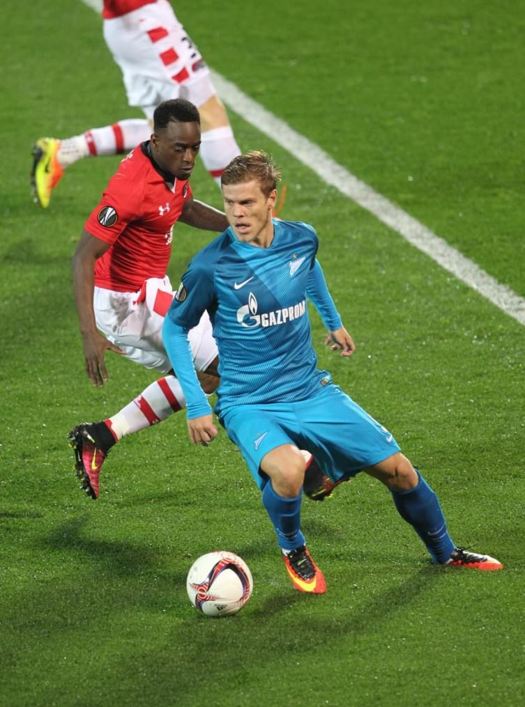 Лига Европы УЕФА, 2-й, тур, «Зенит» — АЗ (Алкмаар)