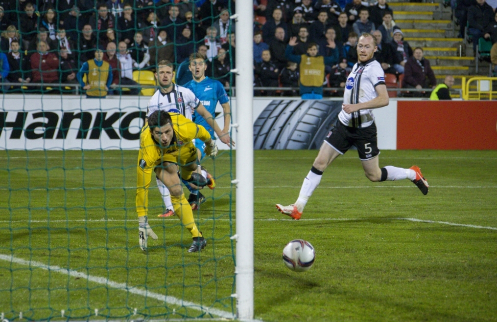 Лига Европы УЕФА 2016/17, 3-й тур группового этапа, «Дандолк» — «Зенит»