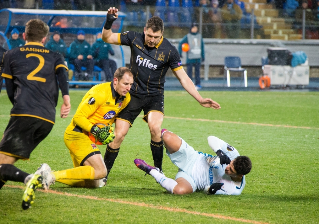 Лига Европы УЕФА 2016/17, 4-й тур, «Зенит» — «Дандолк»