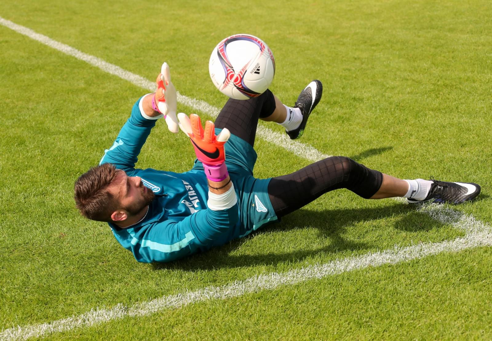 «Газпром»-тренировочные сборы в Дубае: 12 января, утренняя тренировка