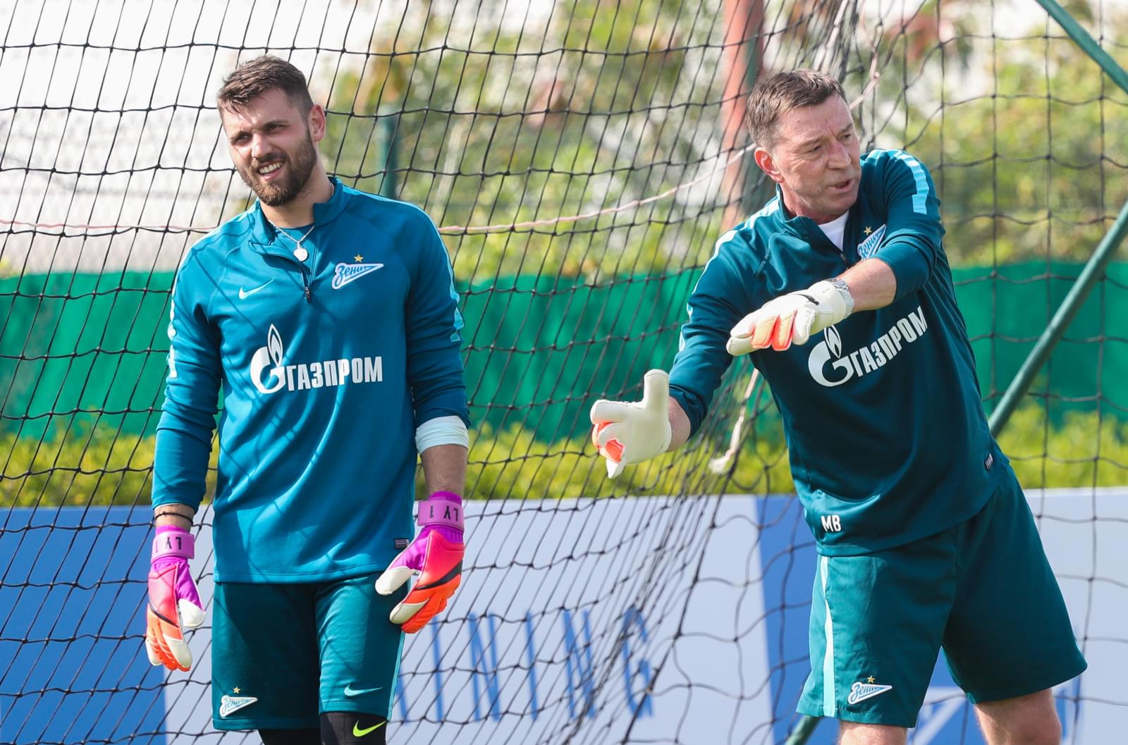 «Газпром»-тренировочные сборы в Дубае: 12 января, утренняя тренировка