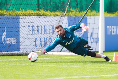 «Газпром»-тренировочные сборы в Дубае: 12 января, утренняя тренировка