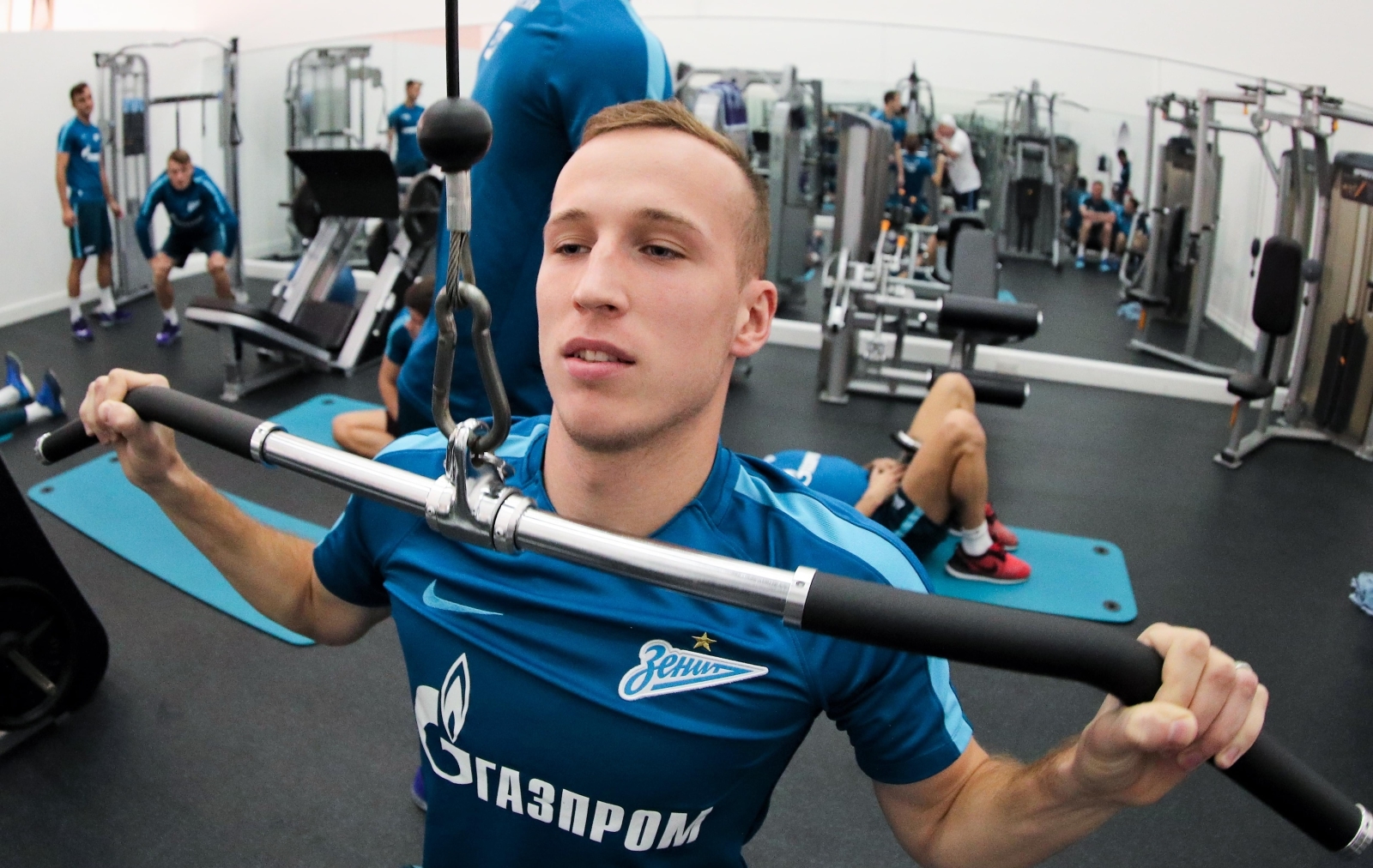 «Газпром»-тренировочные сборы в Дубае: 19 января, утренняя тренировка