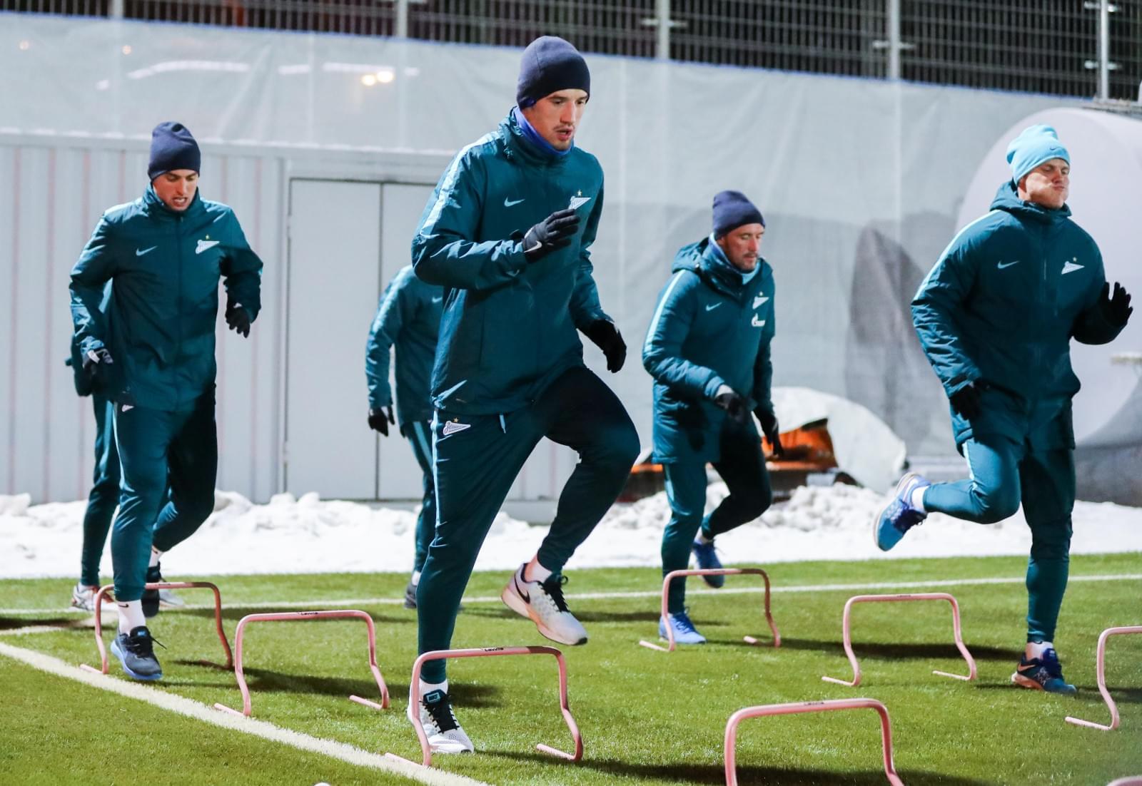 Тренировка «Зенита» перед сборами в Испании