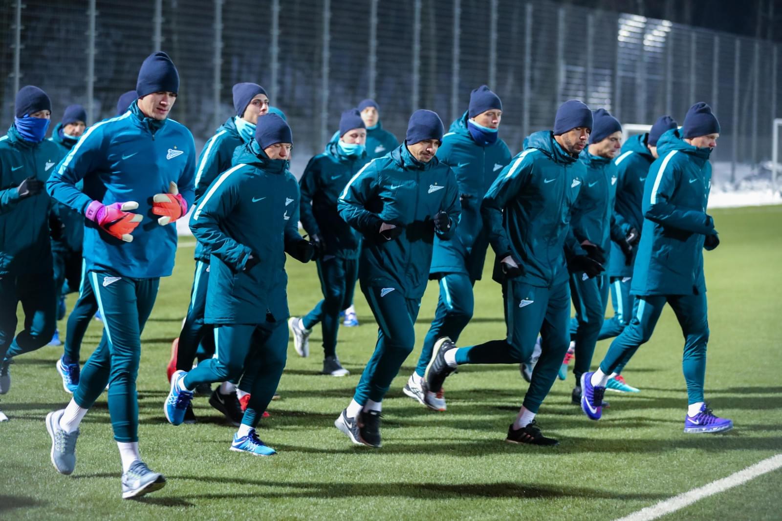 Тренировка «Зенита» перед сборами в Испании