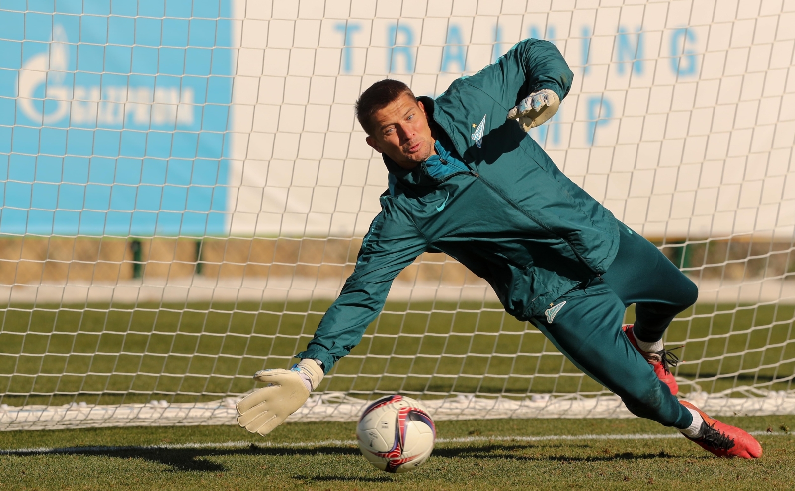 Вторые «Газпром»-тренировочные сборы в Испании: 28 января, утренняя тренировка