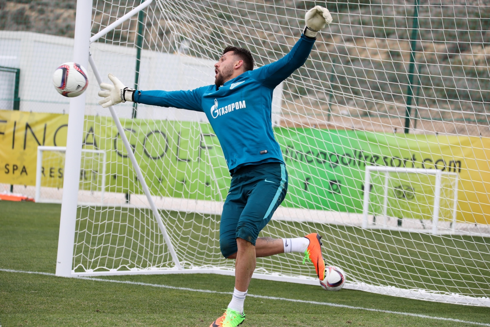 Вторые «Газпром»-тренировочные сборы в Испании: 29 января, утренняя тренировка