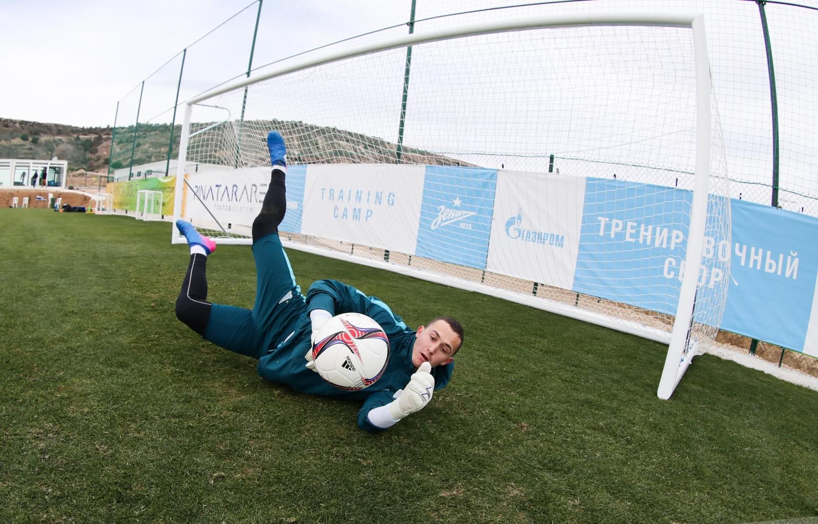 Вторые «Газпром»-тренировочные сборы в Испании: 29 января, утренняя тренировка