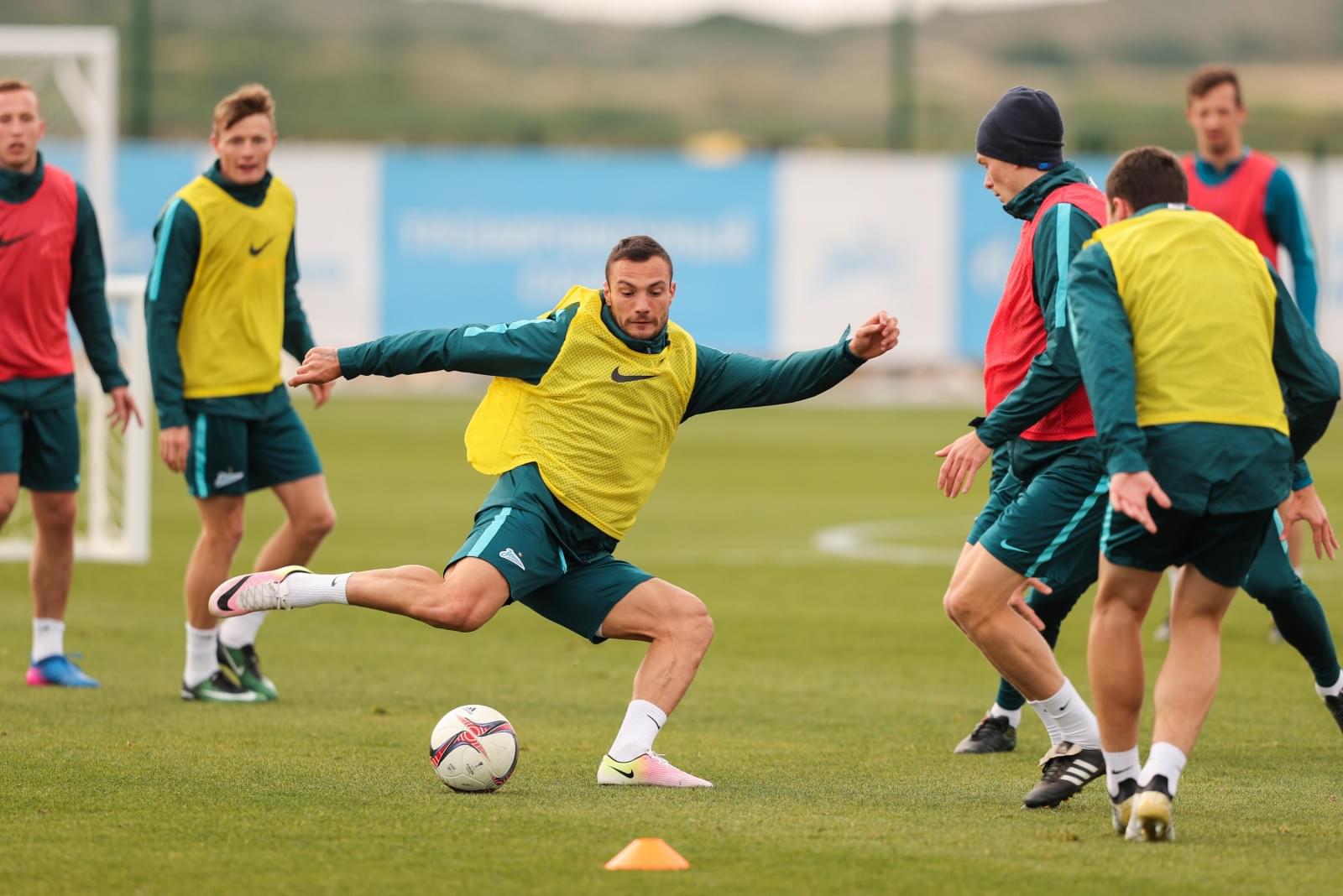 Вторые «Газпром»-тренировочные сборы в Испании: 29 января, утренняя тренировка