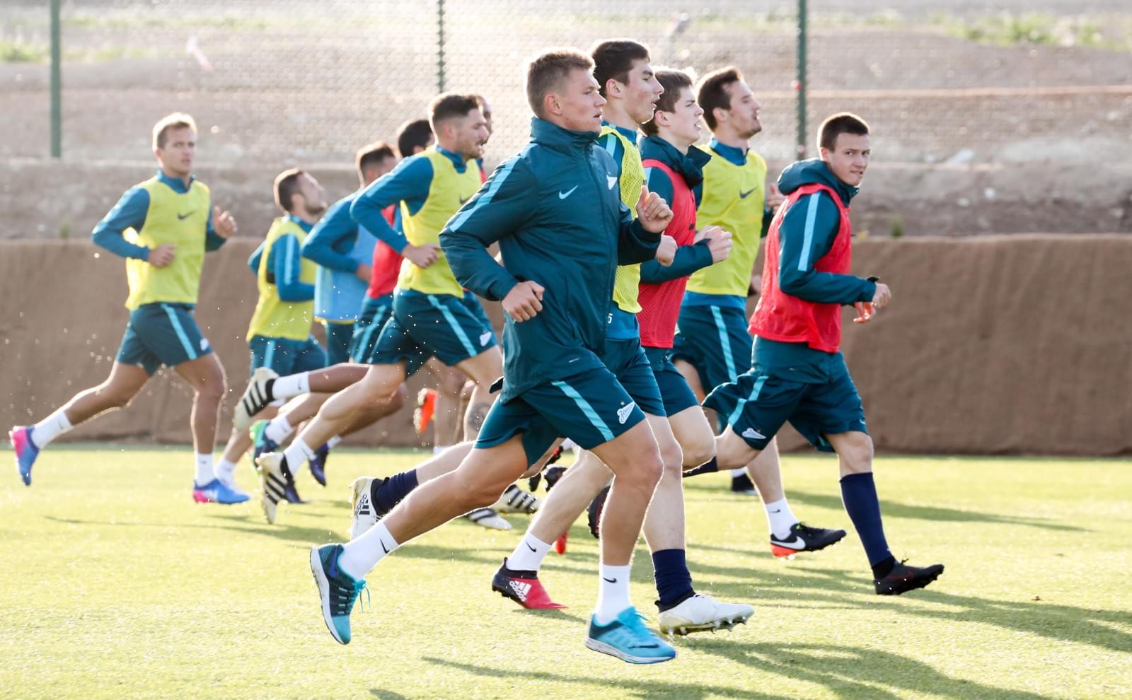 Вторые «Газпром»-тренировочные сборы в Испании: 29 января, вечерняя тренировка