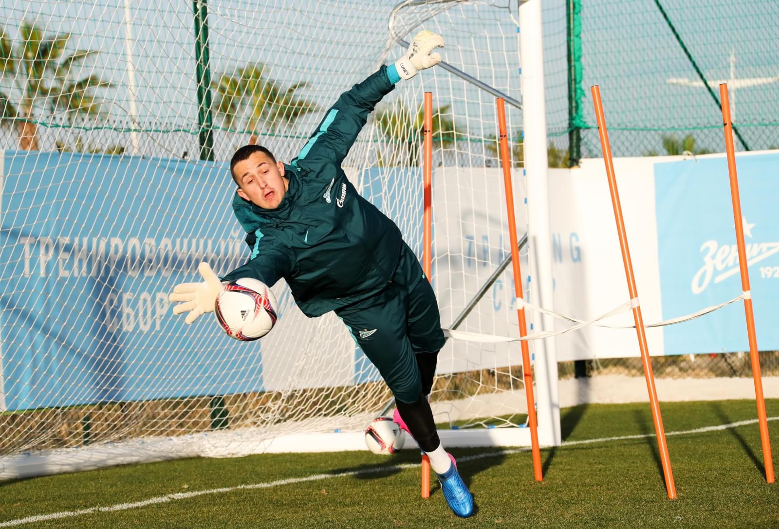 Вторые «Газпром»-тренировочные сборы в Испании: 29 января, вечерняя тренировка