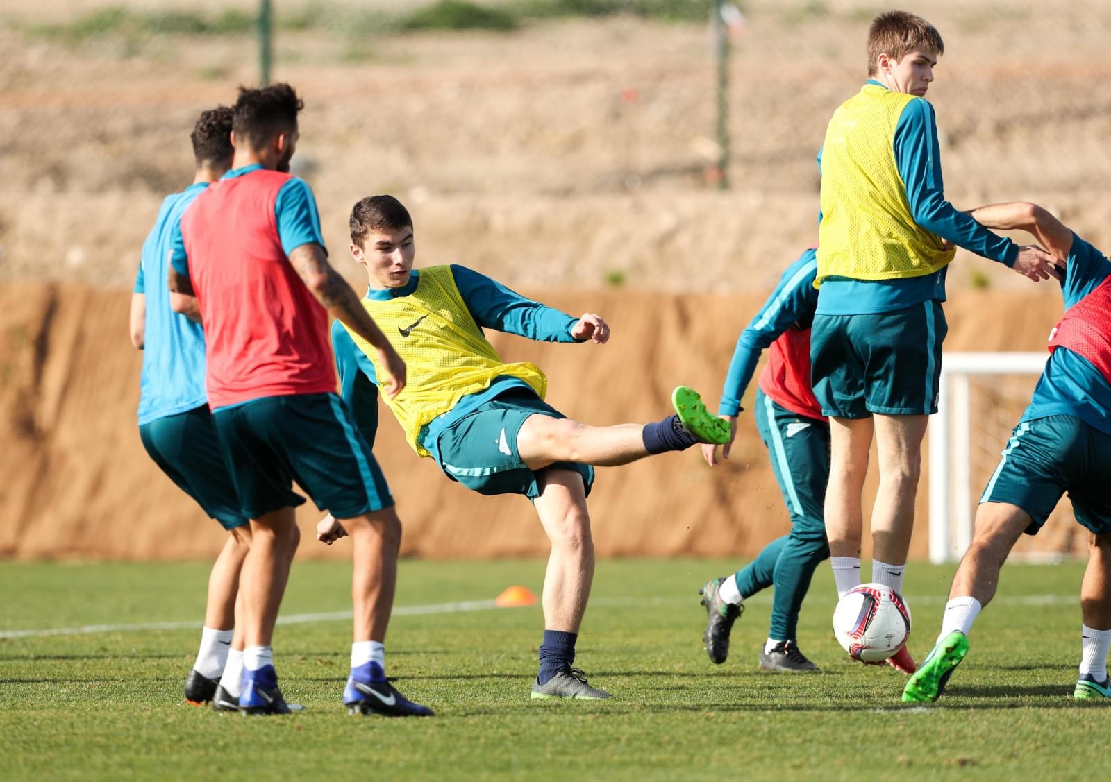 Вторые «Газпром»-тренировочные сборы в Испании: 31 января, утренняя тренировка