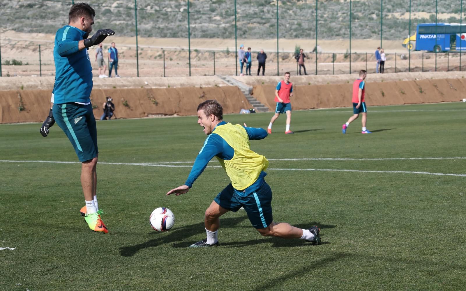 Вторые «Газпром»-тренировочные сборы в Испании: 31 января, утренняя тренировка
