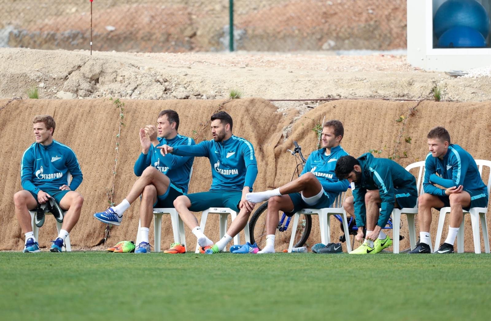 Вторые «Газпром»-тренировочные сборы в Испании: 3 февраля, утренняя тренировка
