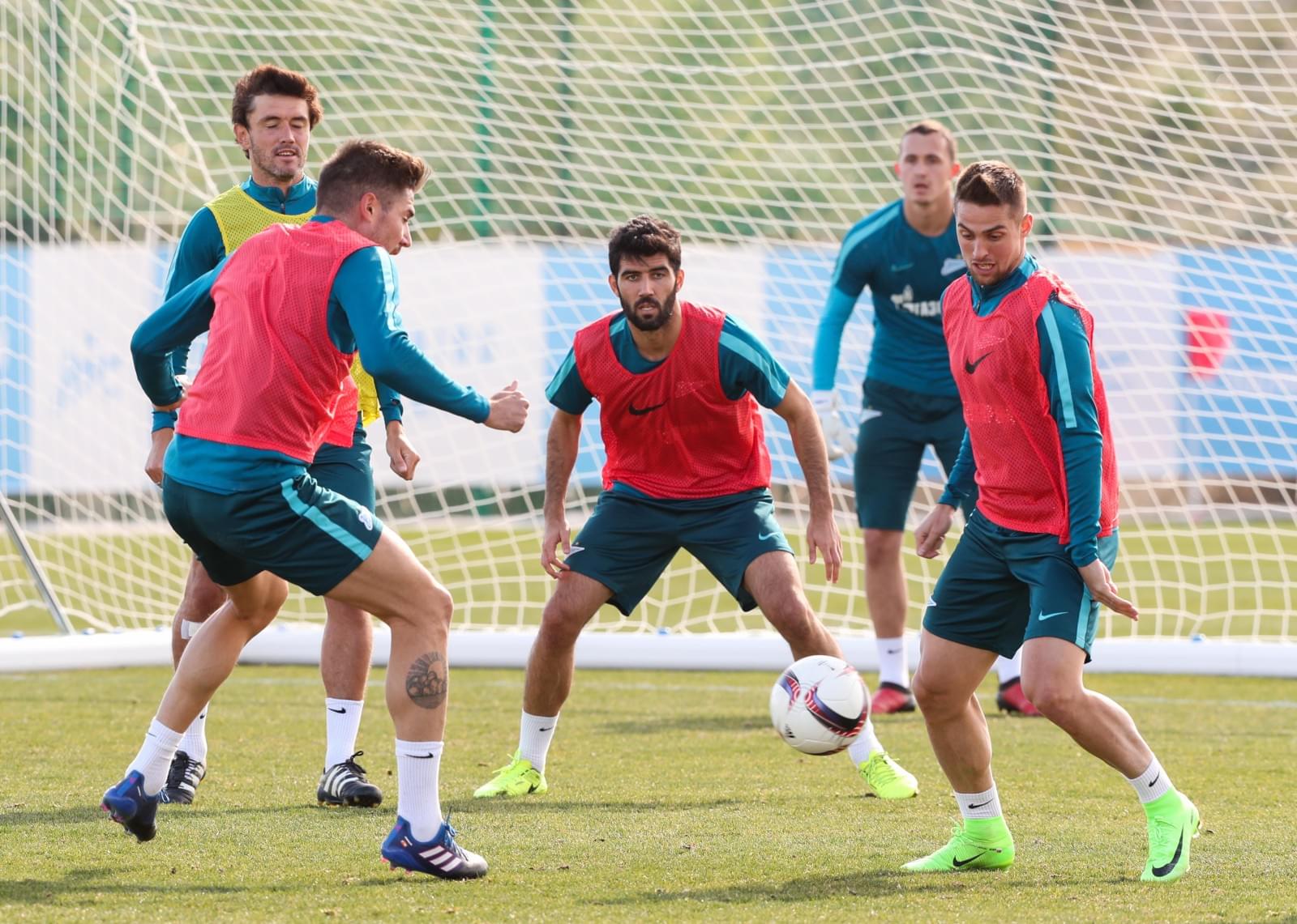 Вторые «Газпром»-тренировочные сборы в Испании: 5 февраля, утренняя тенировка