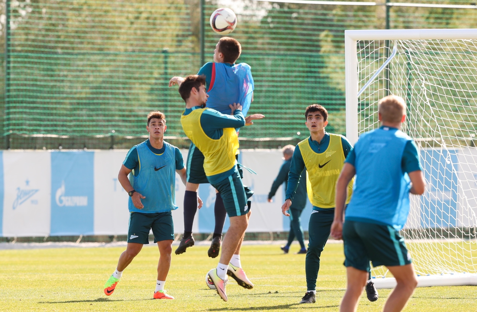 Вторые «Газпром»-тренировочные сборы в Испании: 5 февраля, утренняя тенировка