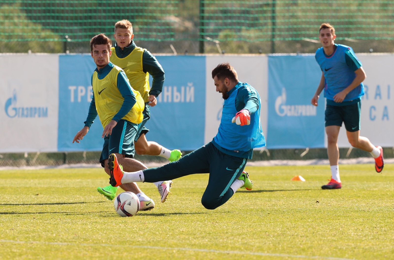 Вторые «Газпром»-тренировочные сборы в Испании: 5 февраля, утренняя тенировка