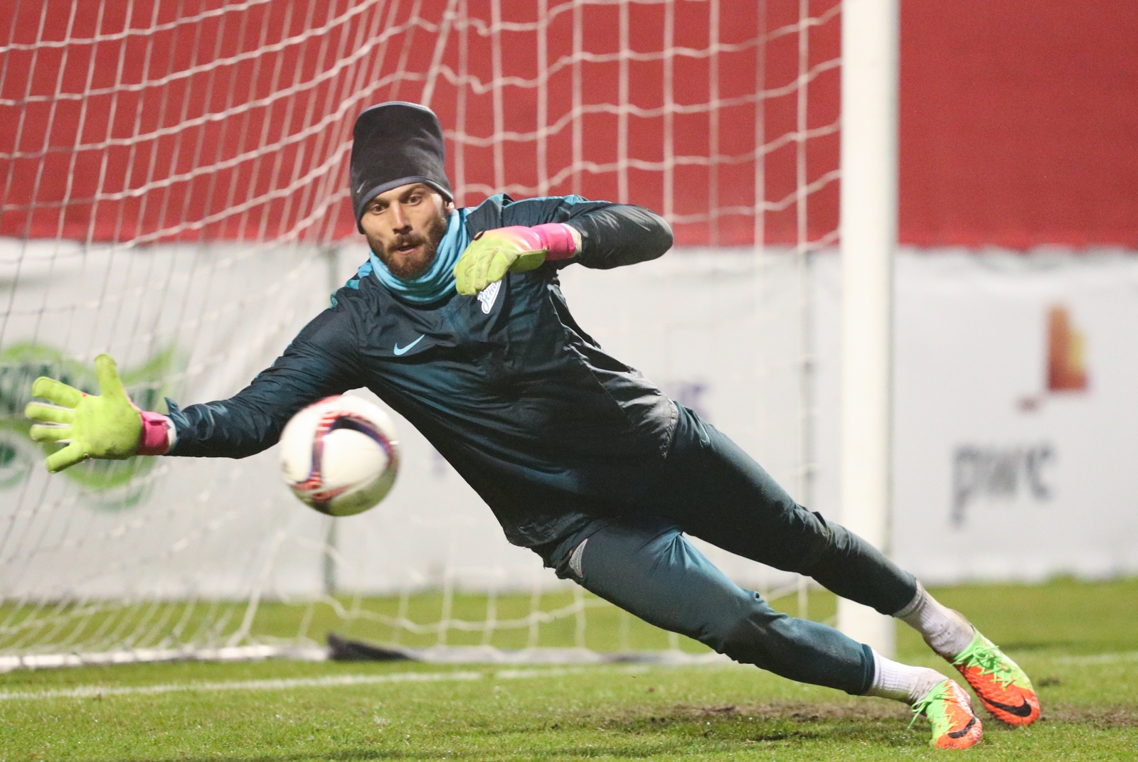 Третьи «Газпром»-тренировочные сборы в Бельгии: 11 февраля, вечерняя тренировка