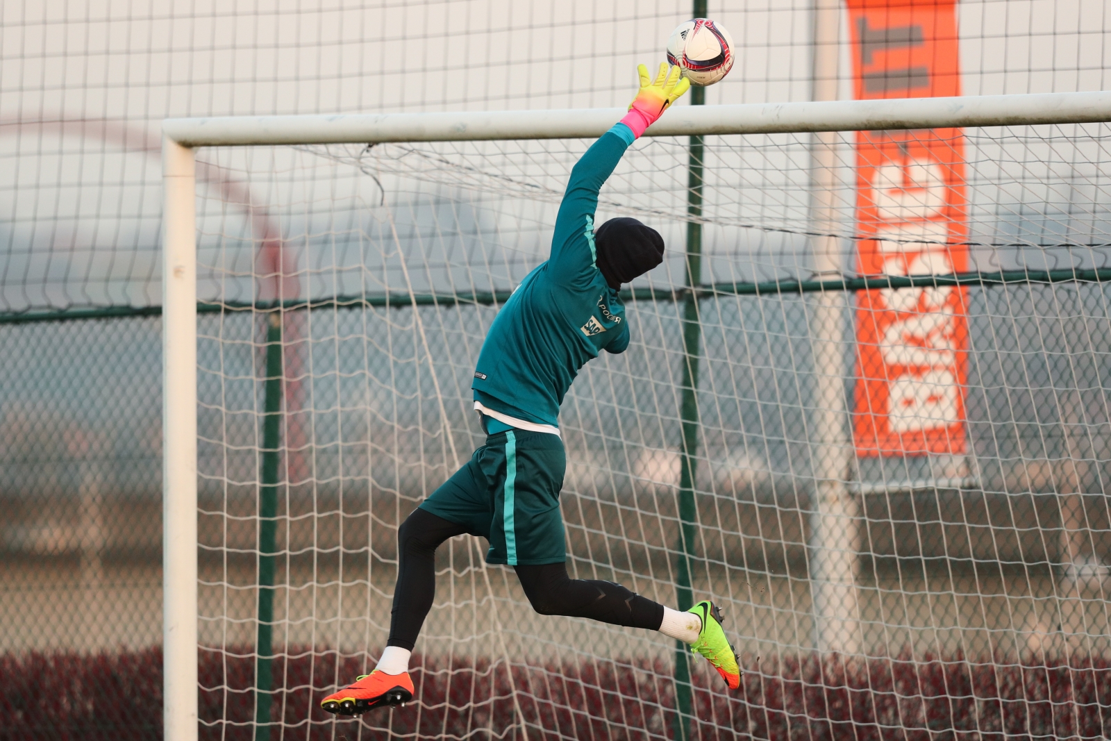 Третьи «Газпром»-тренировочные сборы в Бельгии: 13 февраля, вечерняя тренировка