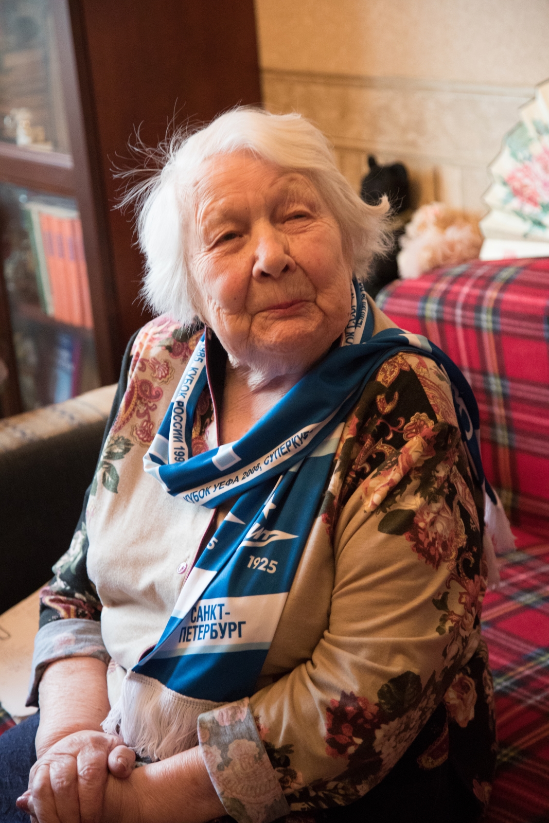 Поздравление с 8 марта 99-летней болельщицы ФК «Зенит»