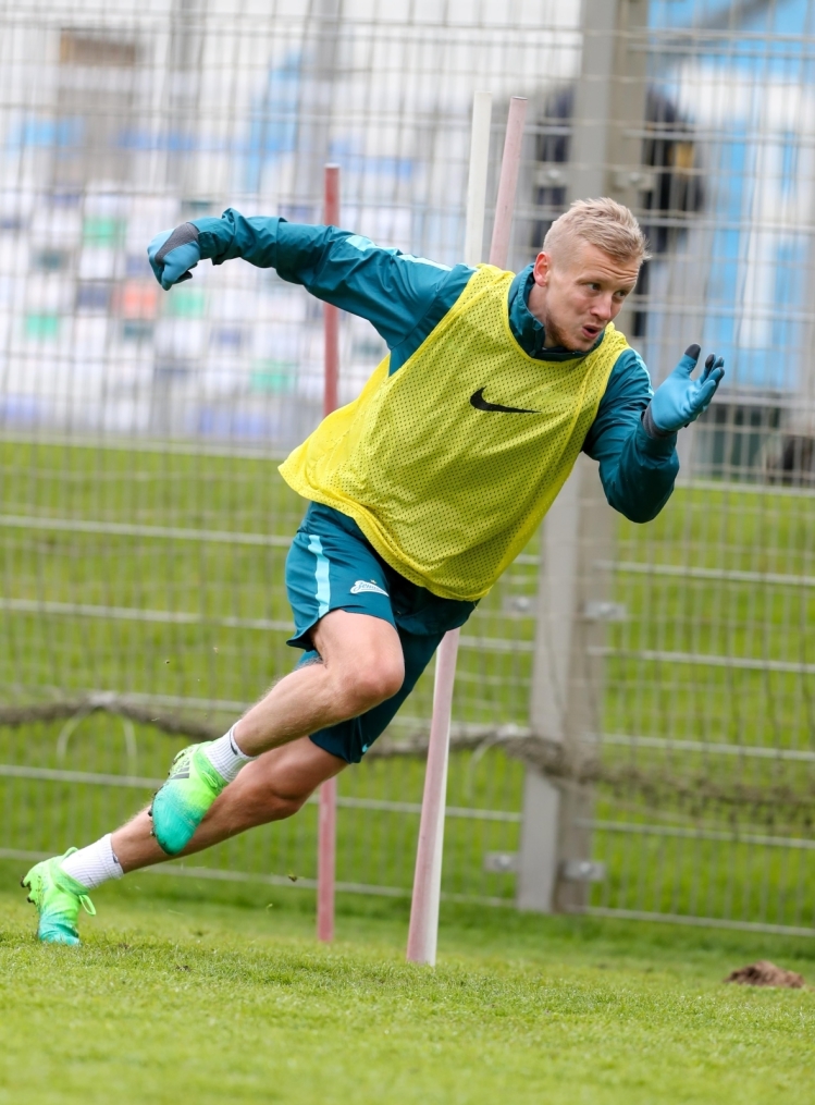 Тренировка «Зенита» перед матчем с «Крыльями Советов»