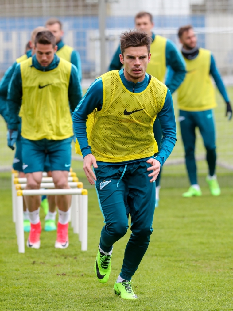 Тренировка «Зенита» перед матчем с «Крыльями Советов»