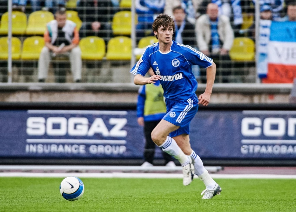 15 июля 2007 года в «Зените» дебютировал Николас Ломбертс