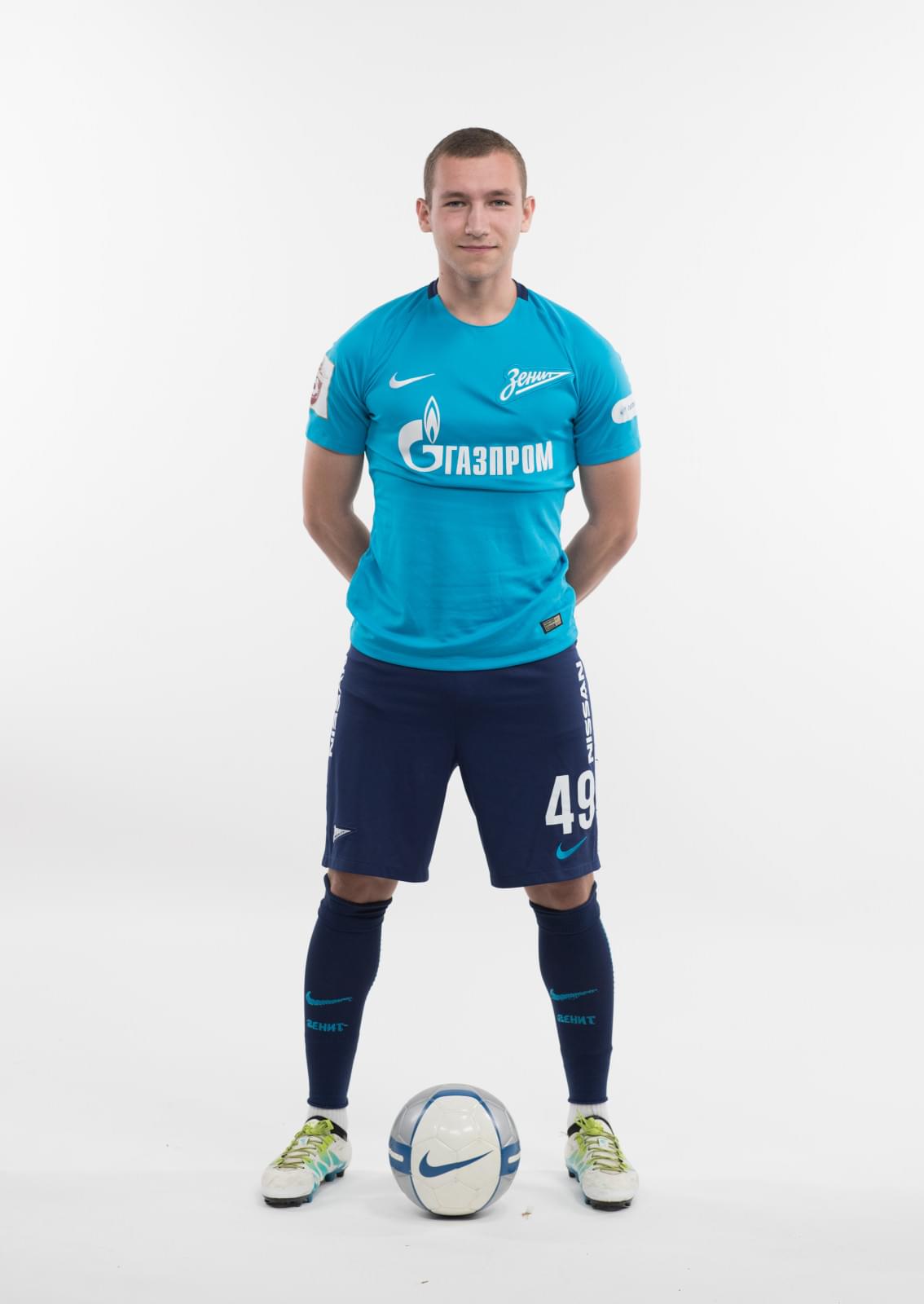 Фотосессия игроков молодежного состава ФК «Зенит» в новой игровой форме Nike сезона 2017/18