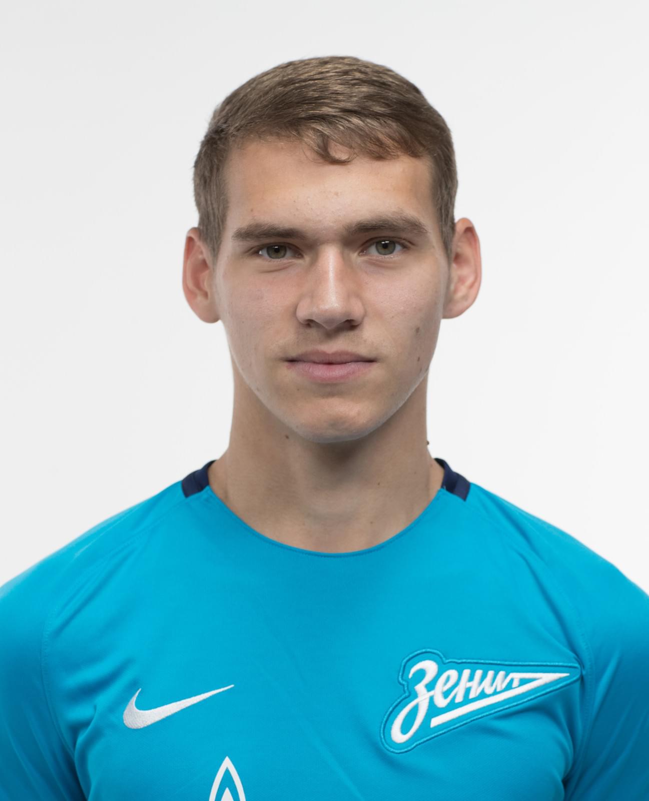 Фотосессия игроков молодежного состава ФК «Зенит» в новой игровой форме Nike сезона 2017/18