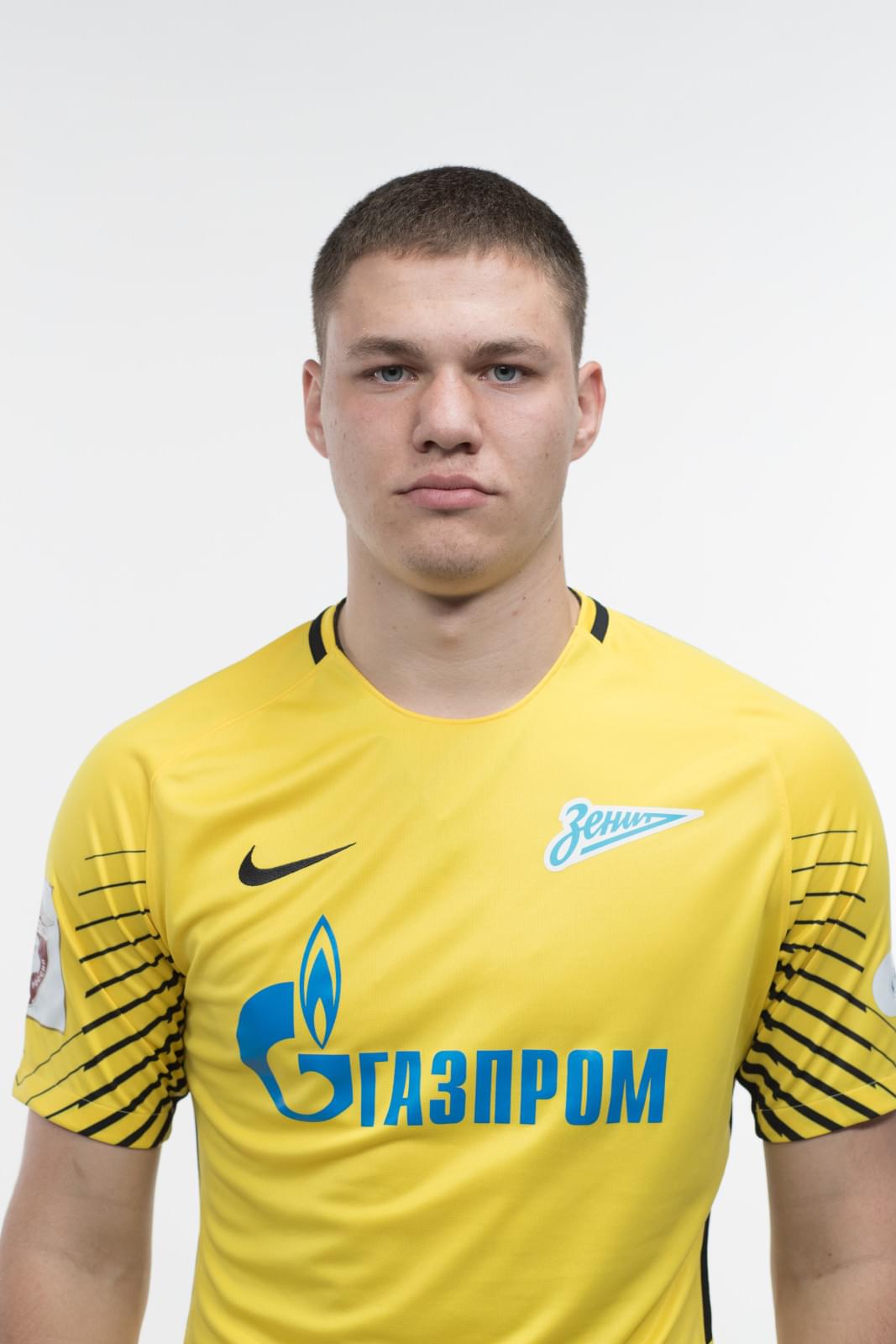 Фотосессия игроков молодежного состава ФК «Зенит» в новой игровой форме Nike сезона 2017/18