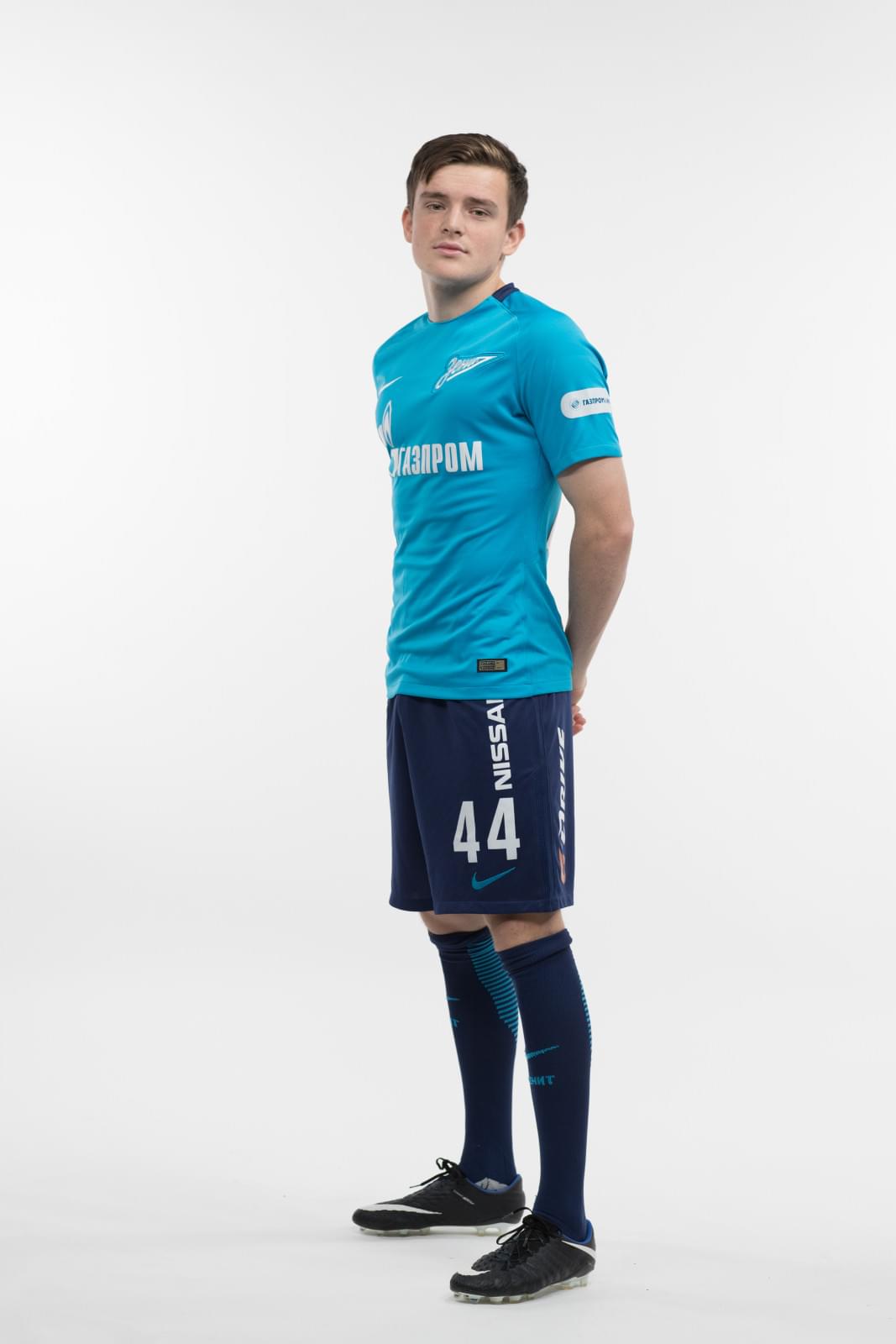 Фотосессия игроков молодежного состава ФК «Зенит» в новой игровой форме Nike сезона 2017/18