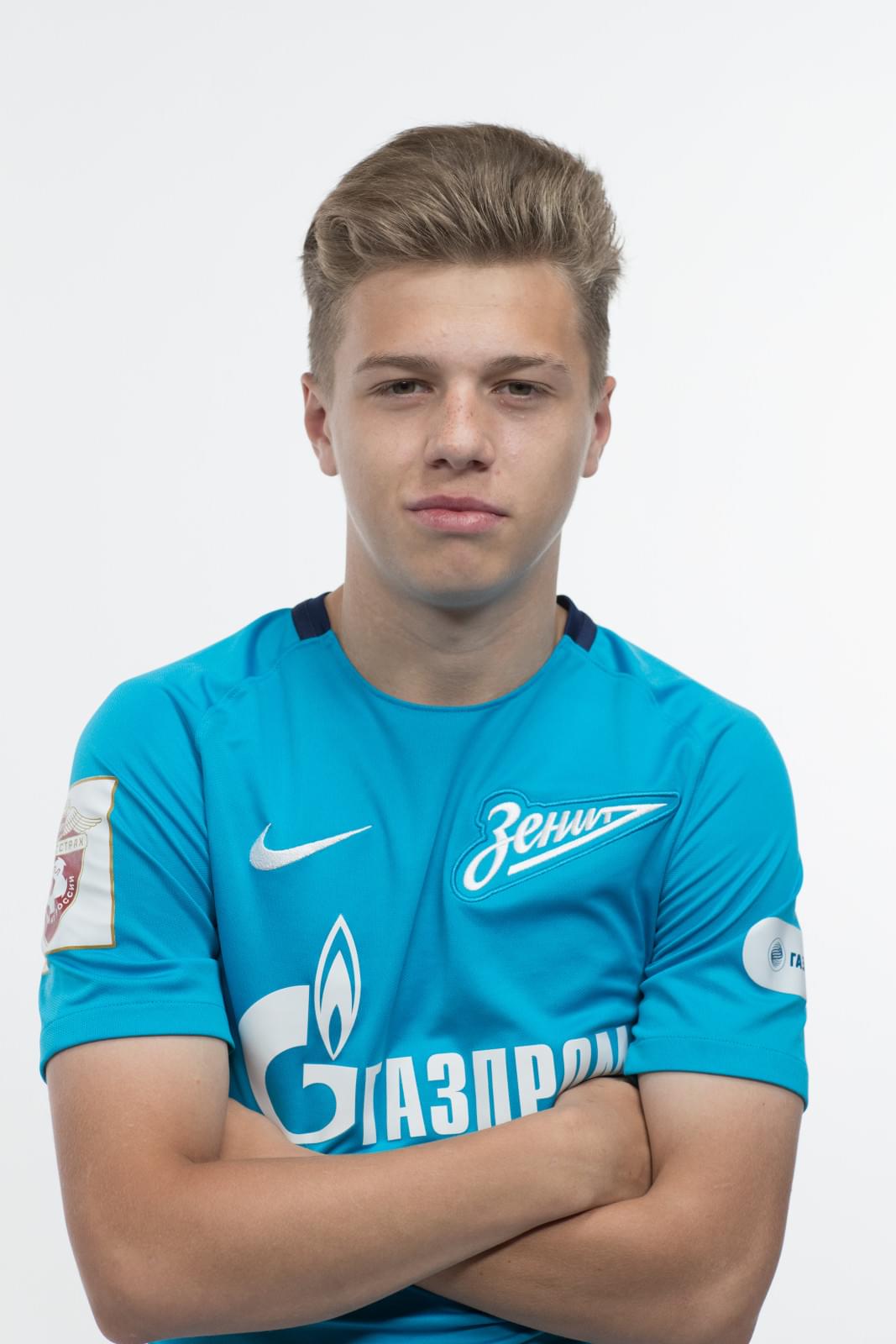 Фотосессия игроков молодежного состава ФК «Зенит» в новой игровой форме Nike сезона 2017/18