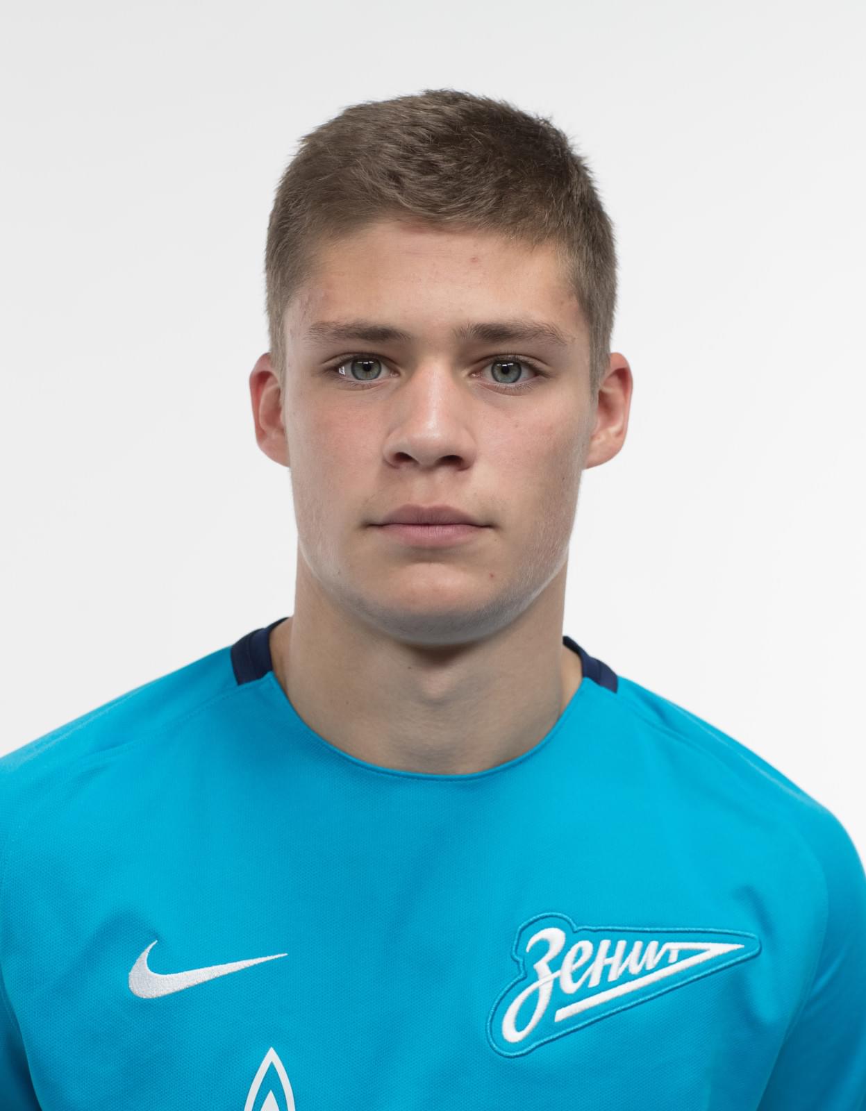 Фотосессия игроков молодежного состава ФК «Зенит» в новой игровой форме Nike сезона 2017/18