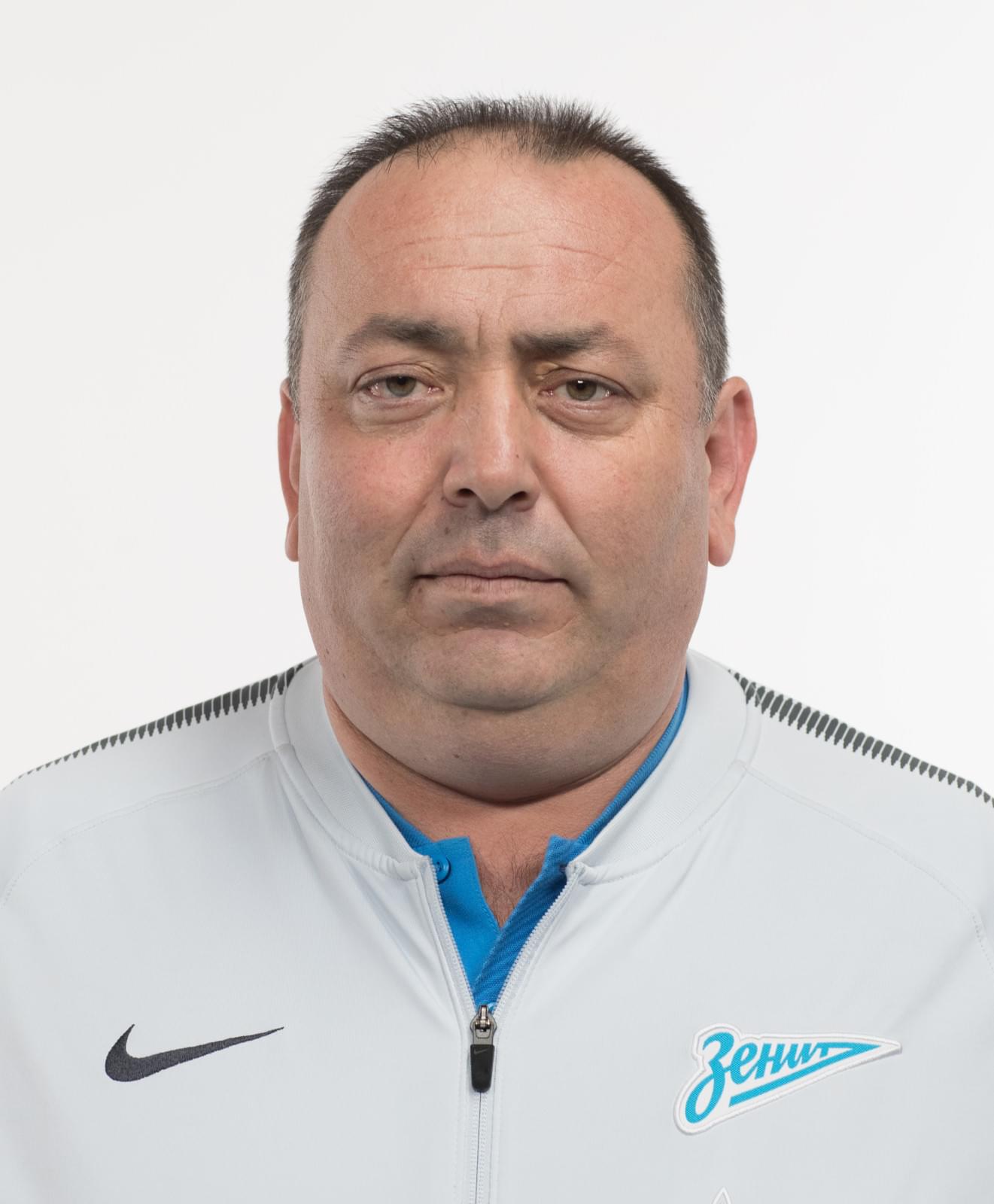 Фотосессия игроков молодежного состава ФК «Зенит» в новой игровой форме Nike сезона 2017/18