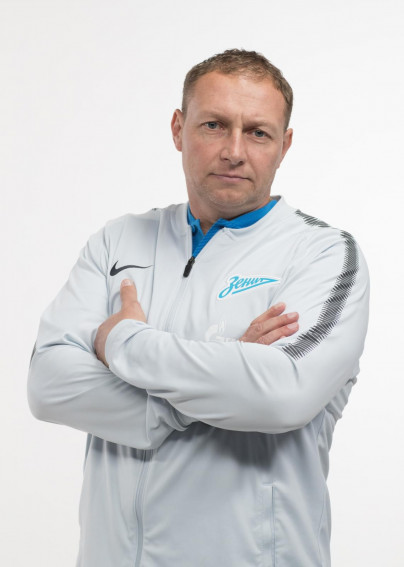 Фотосессия игроков молодежного состава ФК «Зенит» в новой игровой форме Nike сезона 2017/18