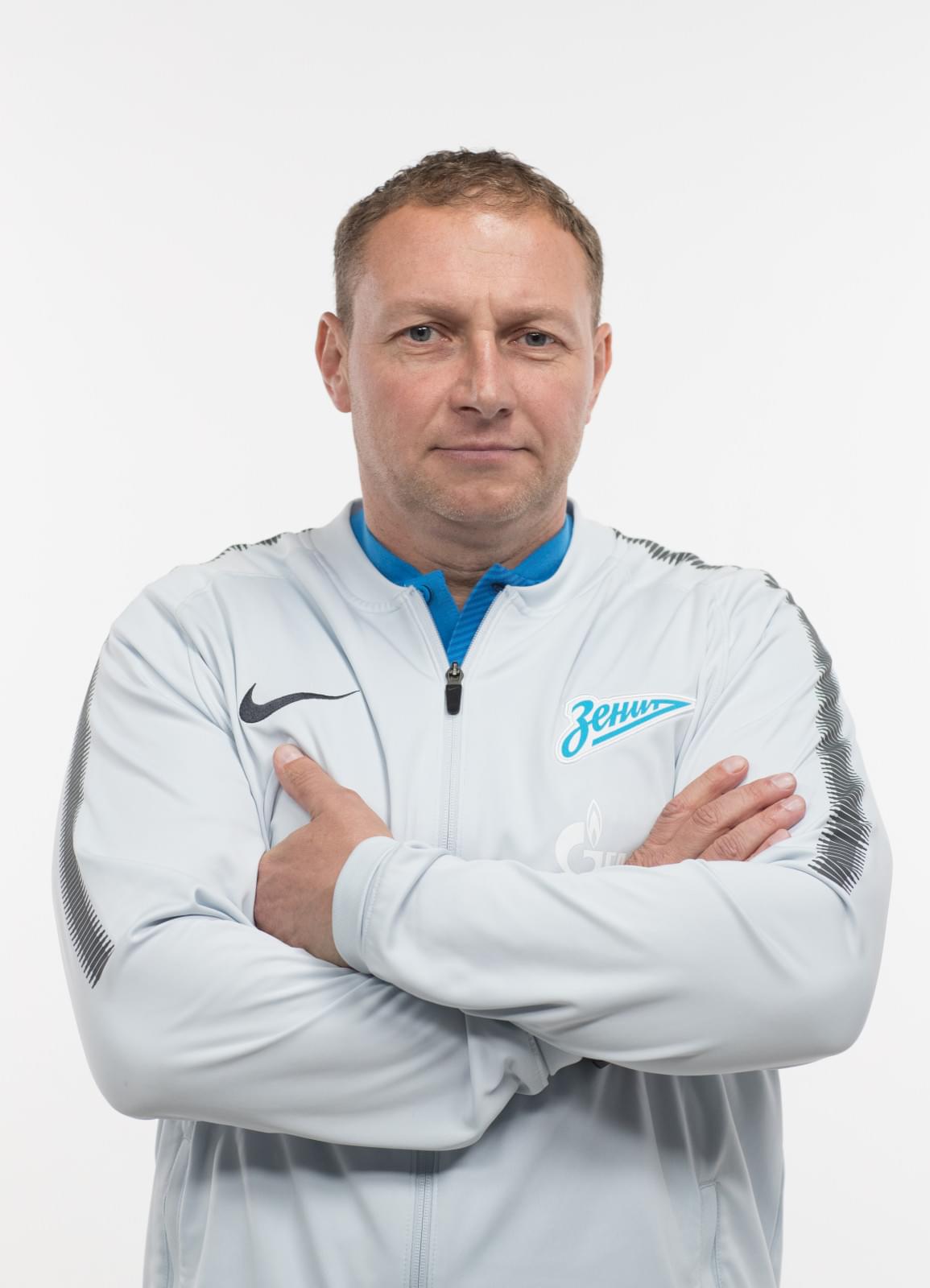 Фотосессия игроков молодежного состава ФК «Зенит» в новой игровой форме Nike сезона 2017/18