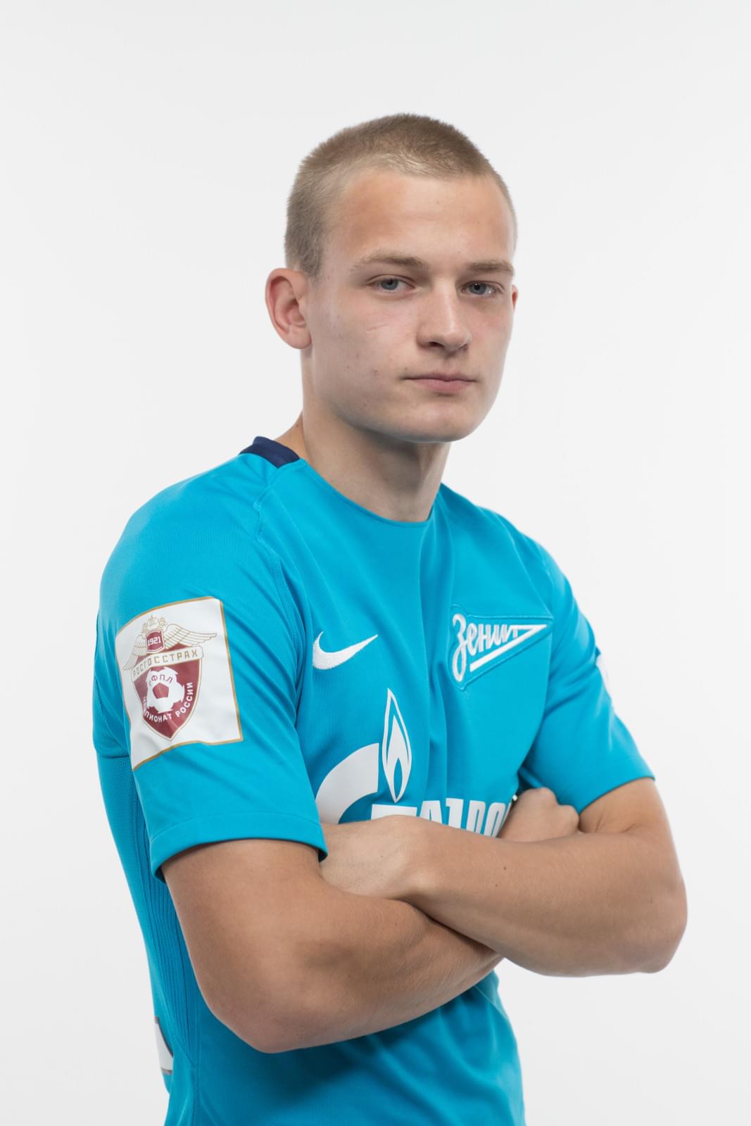 Фотосессия игроков молодежного состава ФК «Зенит» в новой игровой форме Nike сезона 2017/18