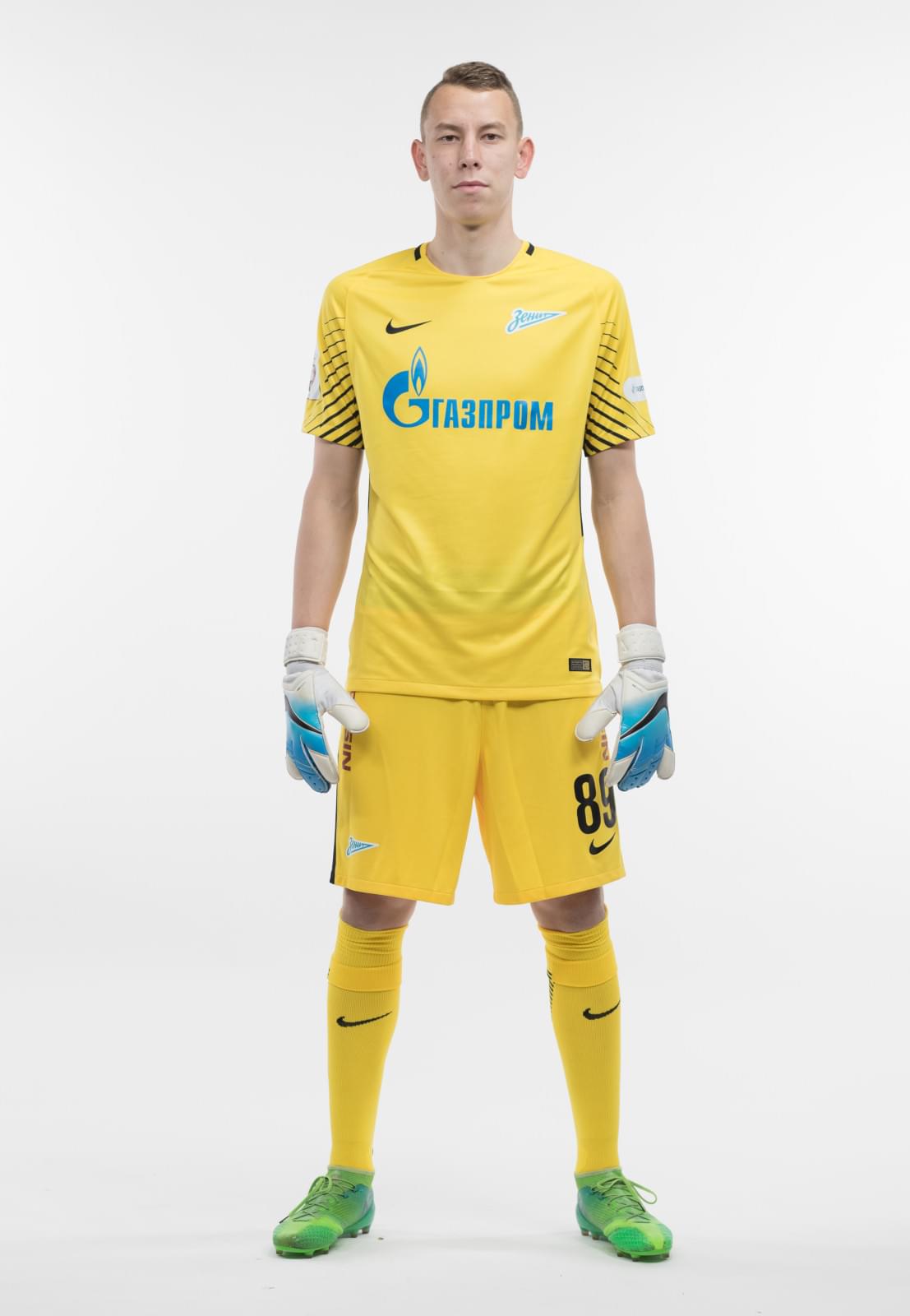 Фотосессия игроков молодежного состава ФК «Зенит» в новой игровой форме Nike сезона 2017/18