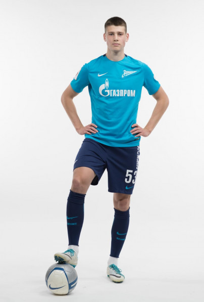 Фотосессия игроков молодежного состава ФК «Зенит» в новой игровой форме Nike сезона 2017/18