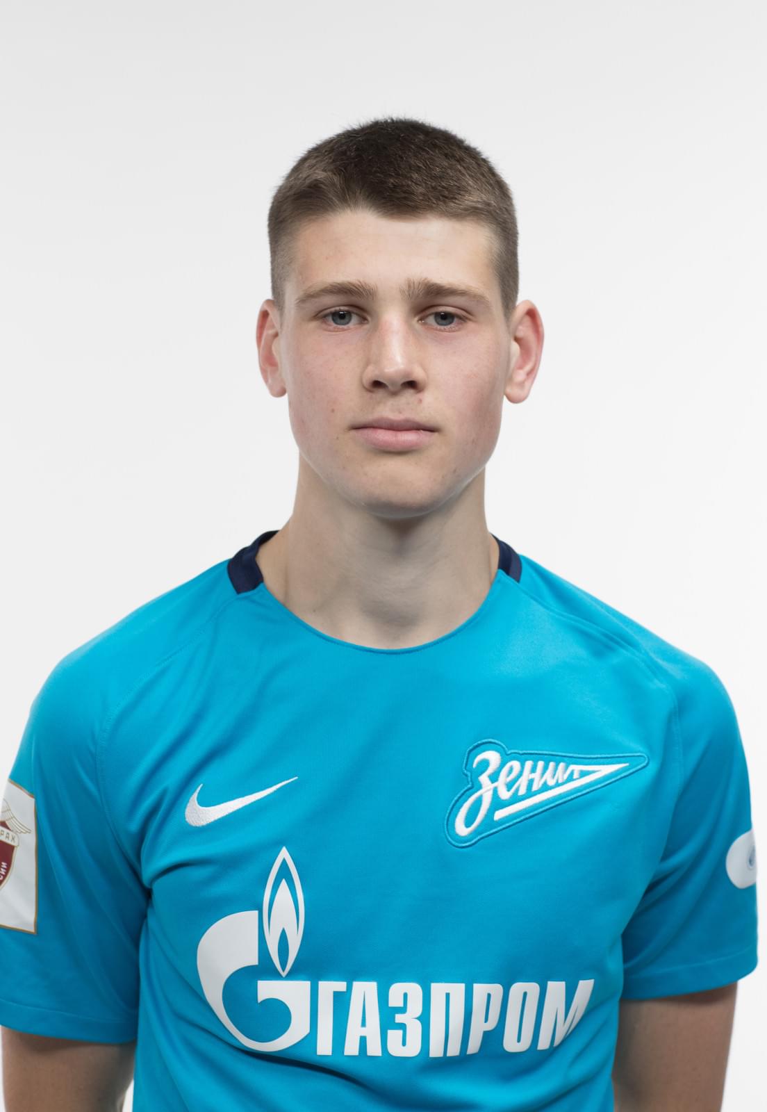 Фотосессия игроков молодежного состава ФК «Зенит» в новой игровой форме Nike сезона 2017/18