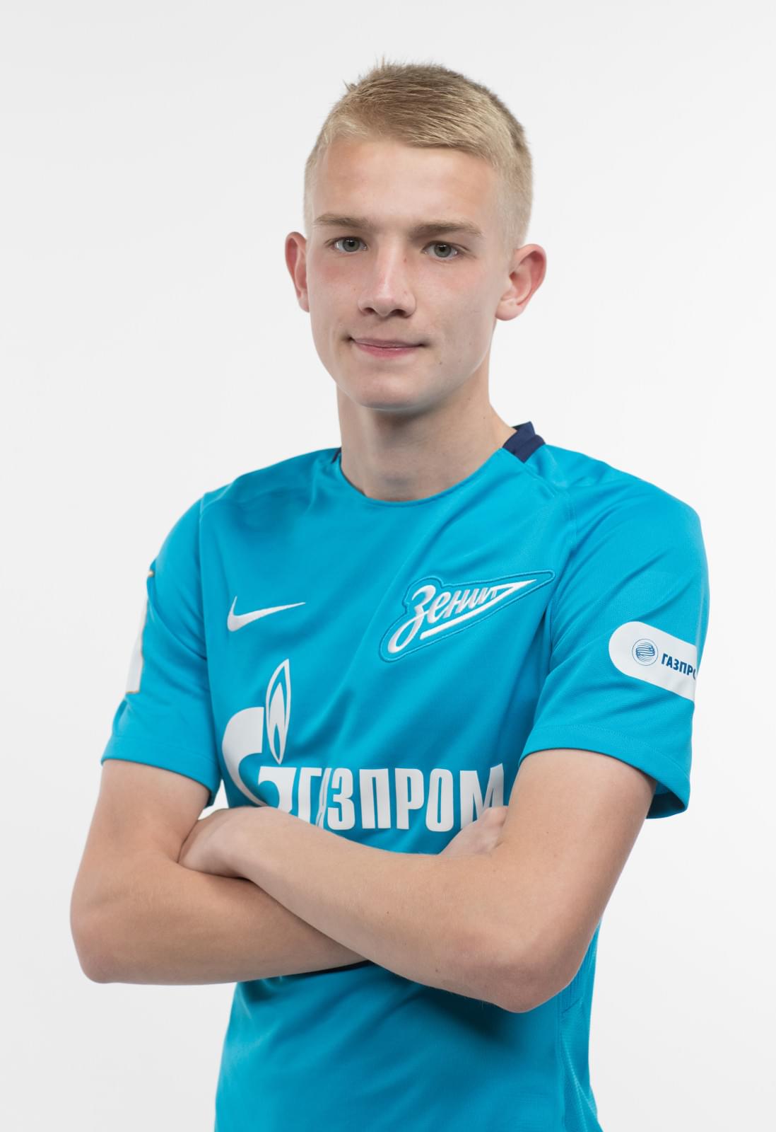 Фотосессия игроков молодежного состава ФК «Зенит» в новой игровой форме Nike сезона 2017/18