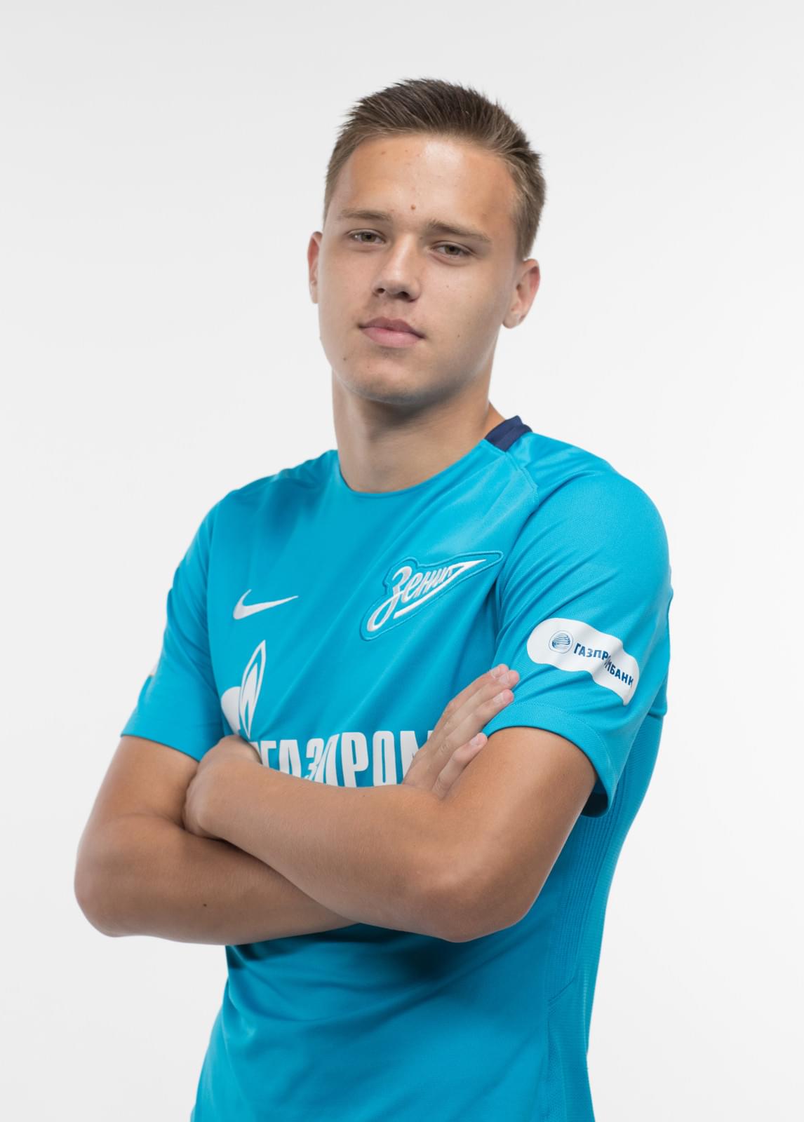 Фотосессия игроков молодежного состава ФК «Зенит» в новой игровой форме Nike сезона 2017/18