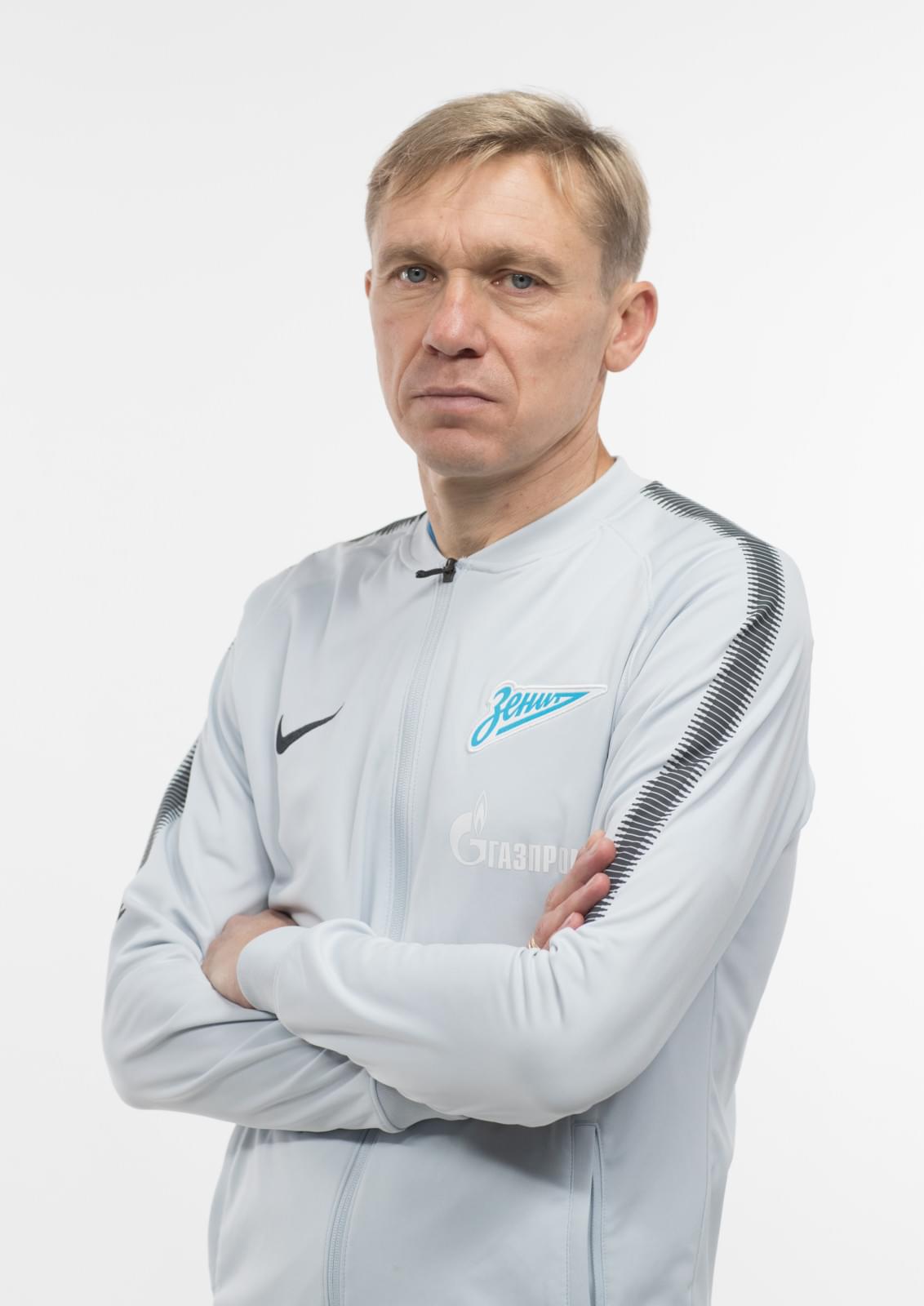 Фотосессия игроков молодежного состава ФК «Зенит» в новой игровой форме Nike сезона 2017/18