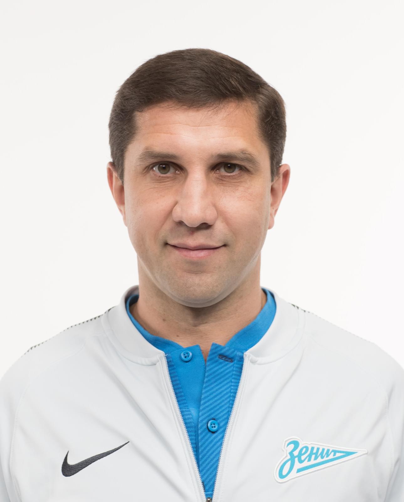 Фотосессия игроков молодежного состава ФК «Зенит» в новой игровой форме Nike сезона 2017/18