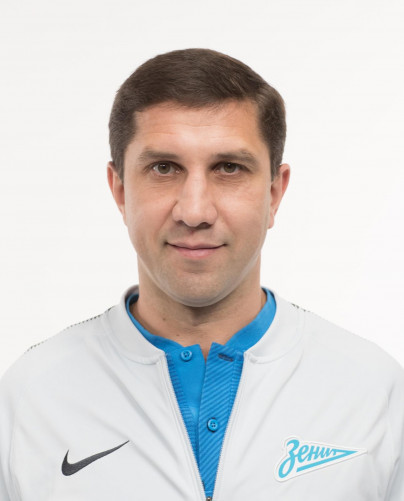 Фотосессия игроков молодежного состава ФК «Зенит» в новой игровой форме Nike сезона 2017/18