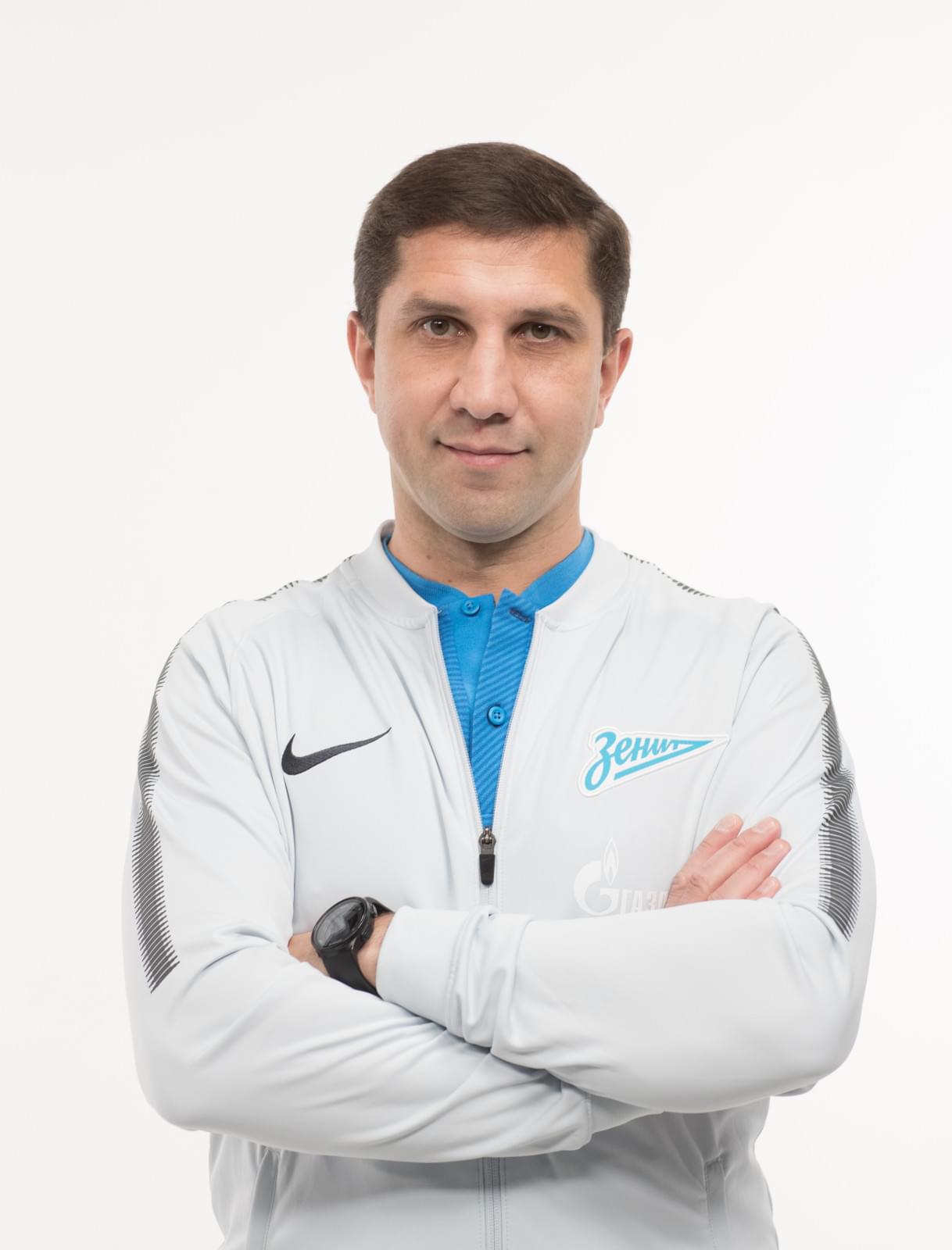 Фотосессия игроков молодежного состава ФК «Зенит» в новой игровой форме Nike сезона 2017/18