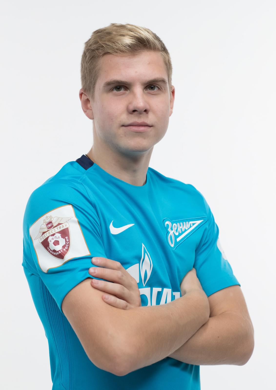 Фотосессия игроков молодежного состава ФК «Зенит» в новой игровой форме Nike сезона 2017/18